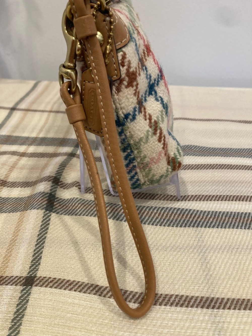 Coach Hampton Plaid Wool Tattersall Wristlet Clutch Wallet - Picture 3 of 11